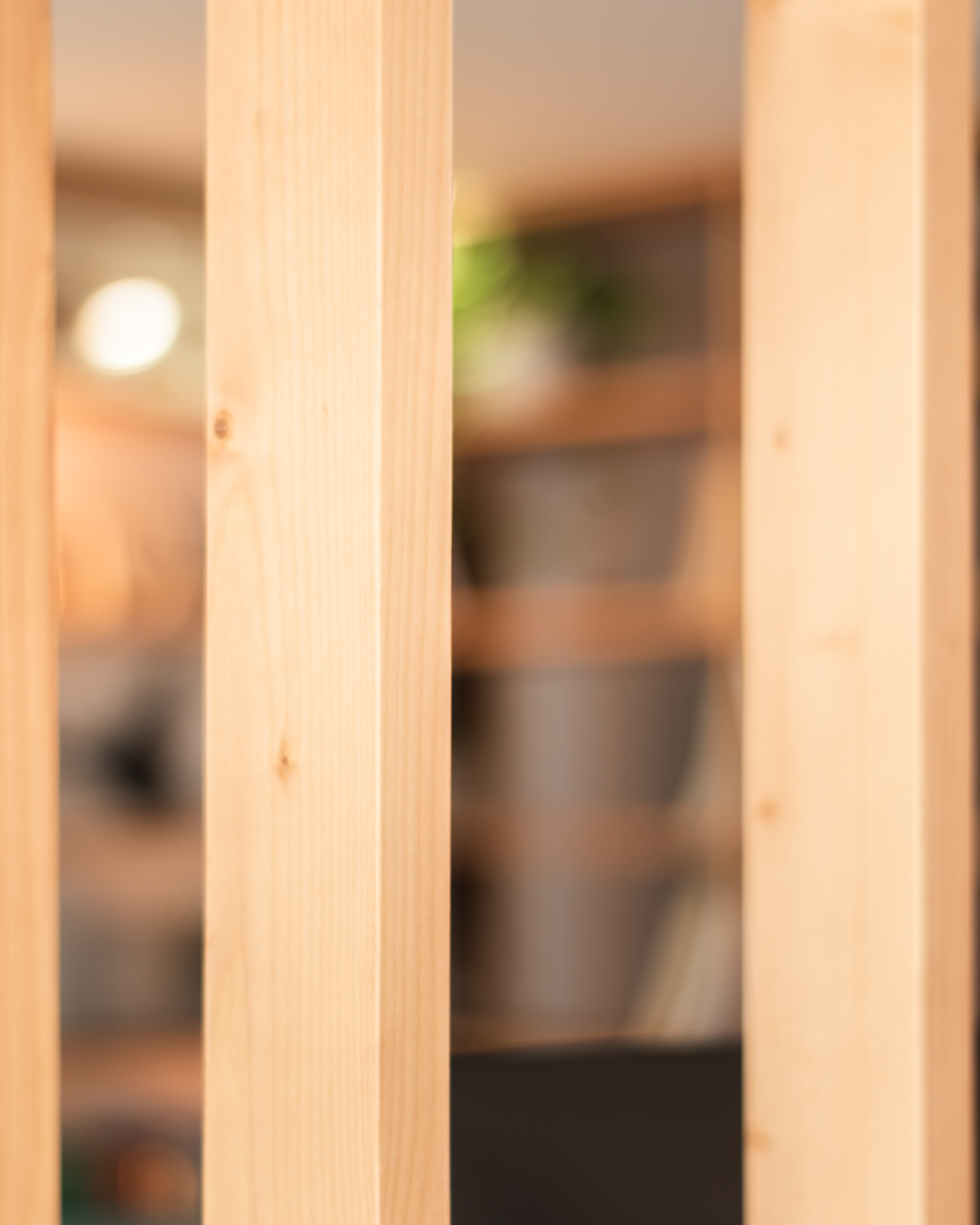 Detalle barrotes · Piso Creme